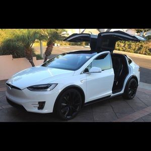 Meet your Posher, Cesar